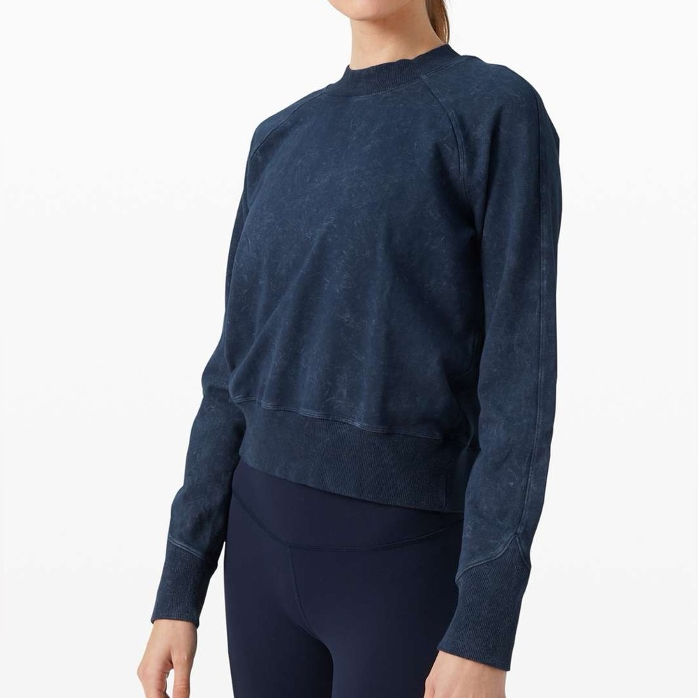 Lululemon Ready to Roll Crewneck